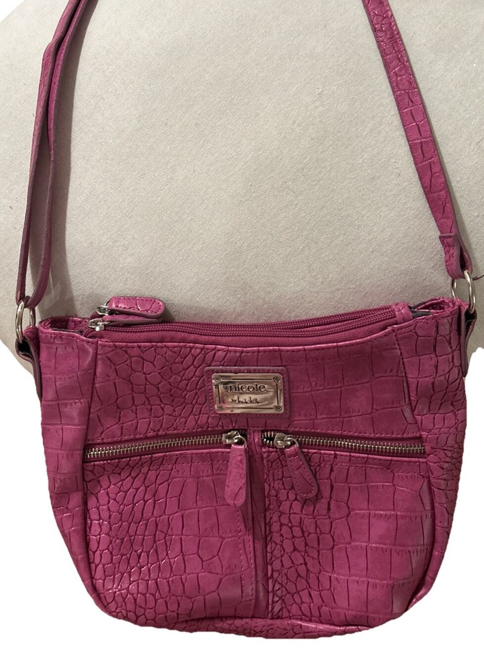 Nicole Miller Fuchsia Croc/Alligator Embossed Faux Leather Crossbody Bag Purse